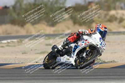 media/Nov-02-2025-CVMA (Sun) [[337aff29ab]]/Race 8-Formula Lightweight Twins Shootout/